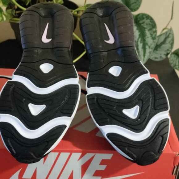 NIKE AIR MAX EXO-SENSE [N.W.B.] - Picture 4 of 8